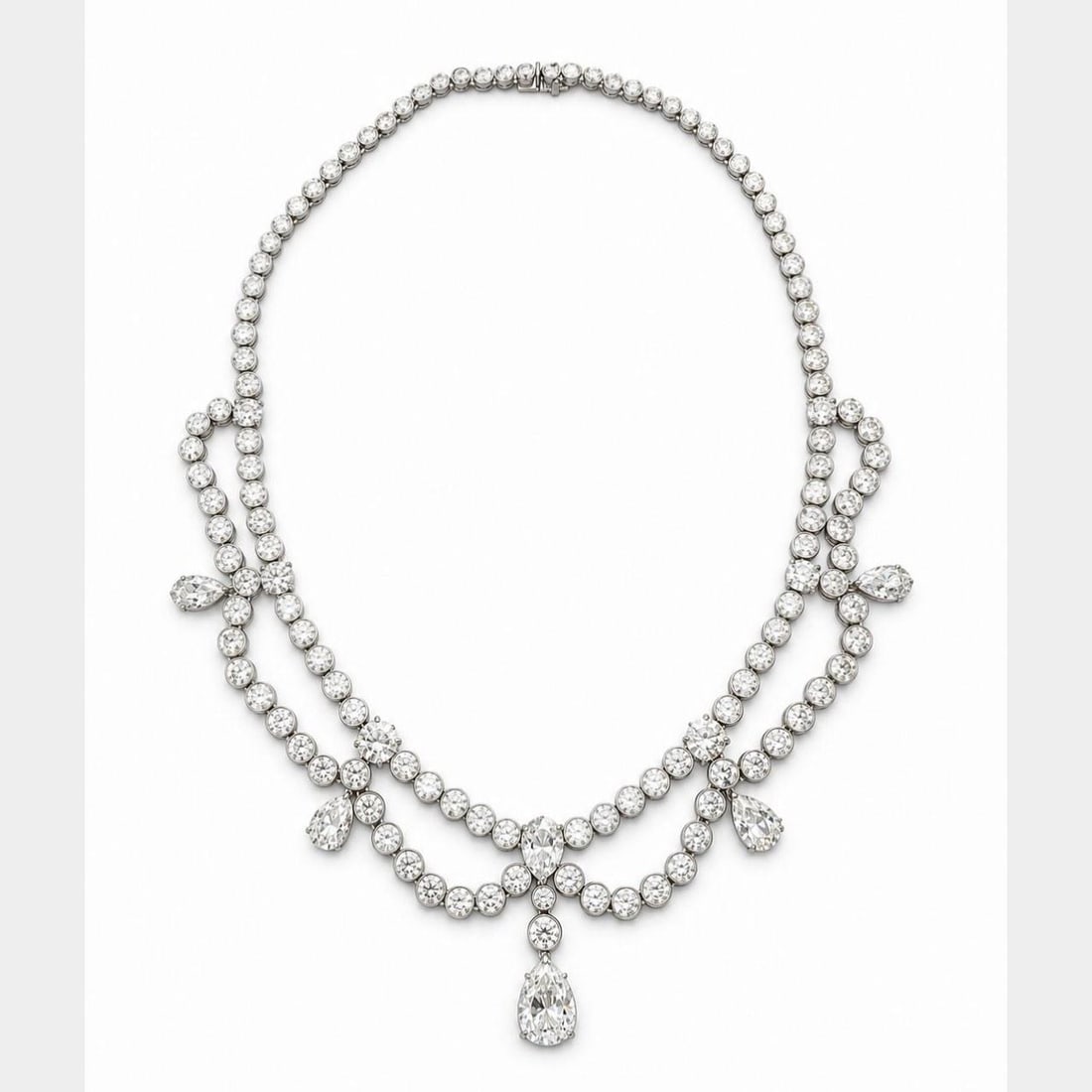 Platinum Diamond Necklace Art Deco 30.50 Ct 14 Inches: Platinum Diamond Necklace Art Deco 30.50 Ct 14 Inches Art Deco platinum diamond necklace featuring a substantial arrangement of old mine pear diamonds and European-cut diamonds. This pre-owned piece o
