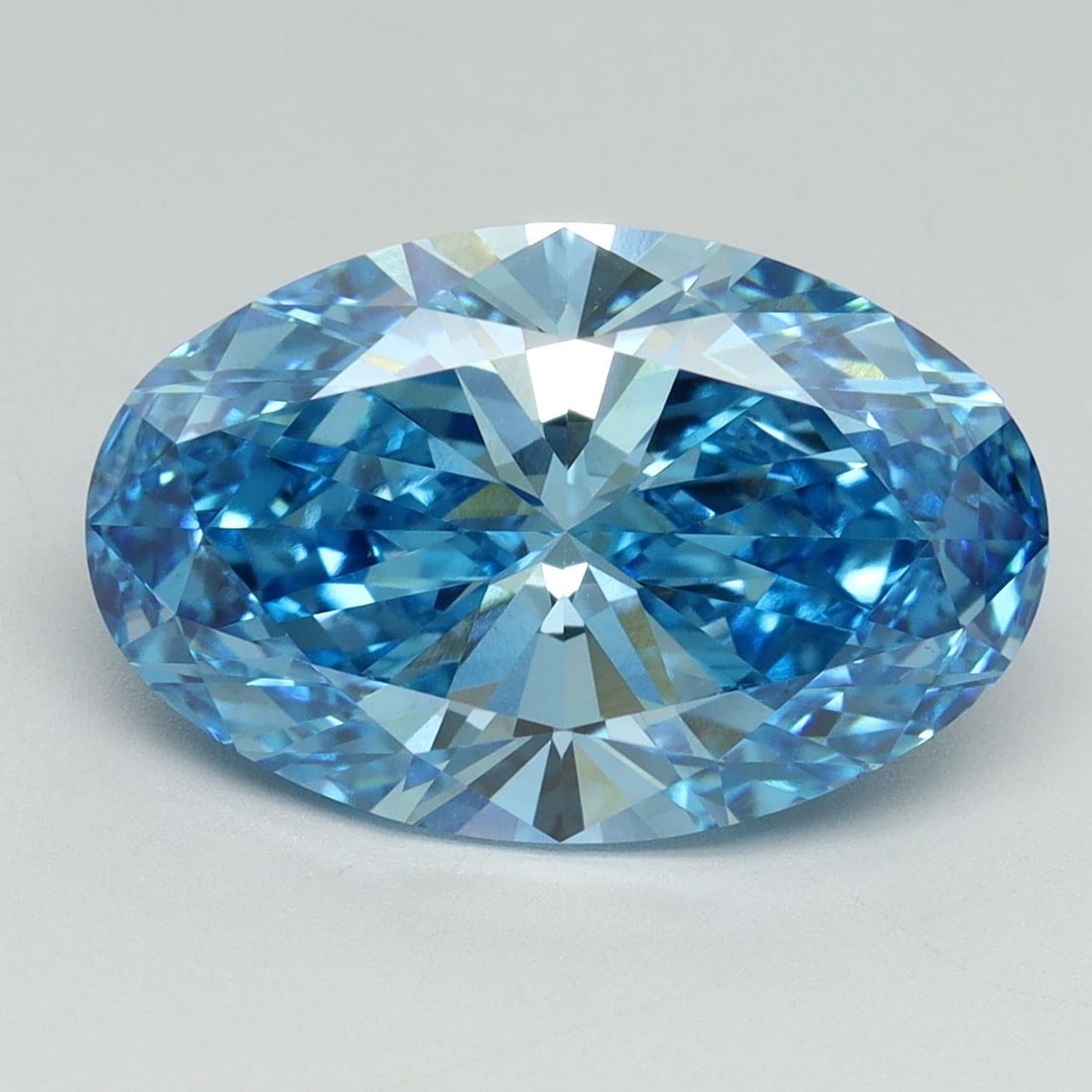 Loose Diamond - OVAL 5.13ct Fancy Vivid Blue VS1: Loose Diamond - OVAL 5.13ct Fancy Vivid Blue VS1 Source: This is a real non-mined Diamond that has been grown in a lab Shape: OVAL Carats: 5.13 Color: Fancy Vivid Blue Certification: IGI Video: