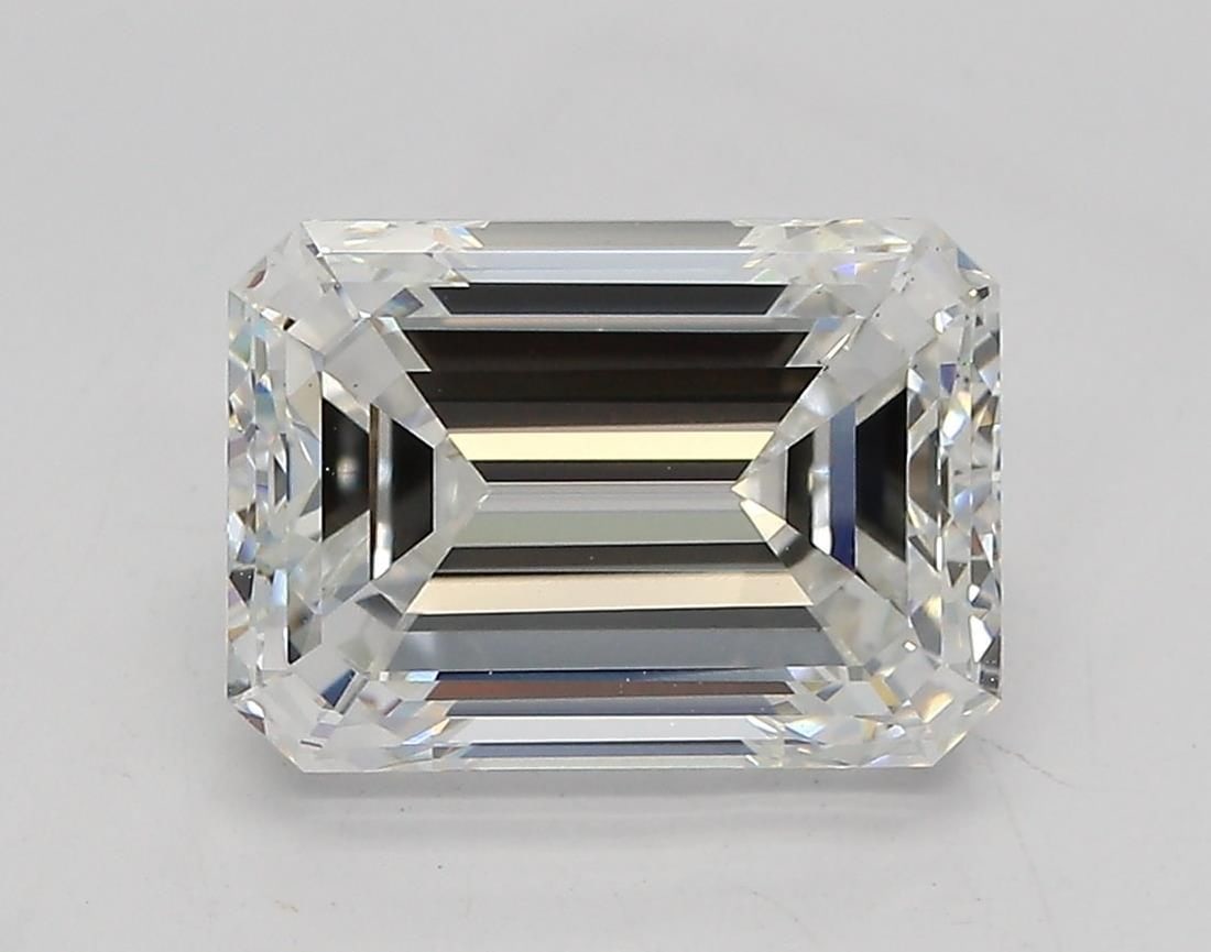Loose Diamond - EMERALD 2.57ct E VS1: Loose Diamond - EMERALD 2.57ct E VS1 Source: This is a real non-mined Diamond that has been grown in a lab Shape: EMERALD Carats: 2.57 Color: E Clarity: VS1 Certification: GIA Video: Video Link The