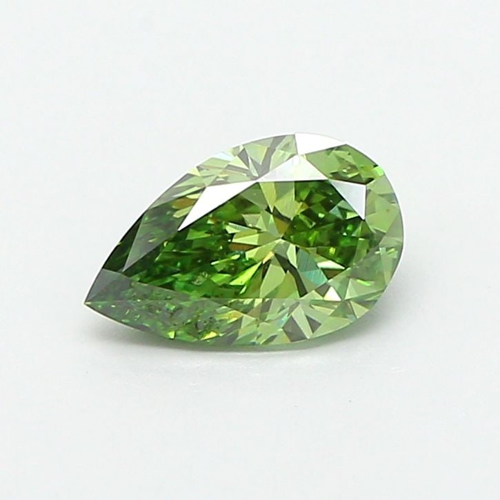 Loose Diamond - PEAR 0.8ct Fancy Vivid Green VVS2: Loose Diamond - PEAR 0.8ct Fancy Vivid Green VVS2 Source: This is a real non-mined Diamond that has been grown in a lab Shape: PEAR Carats: 0.8 Color: Fancy Vivid Green Certification: IGI Video: