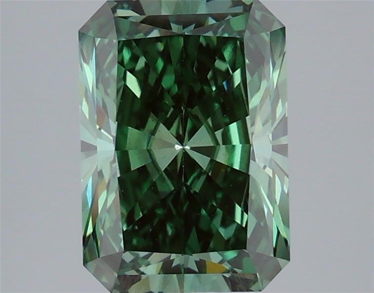 Loose Diamond - RADIANT 3.01ct Fancy Vivid Green SI1: Loose Diamond - RADIANT 3.01ct Fancy Vivid Green SI1 Source: This is a real non-mined Diamond that has been grown in a lab Shape: RADIANT Carats: 3.01 Color: Fancy Vivid Green Certification: IGI