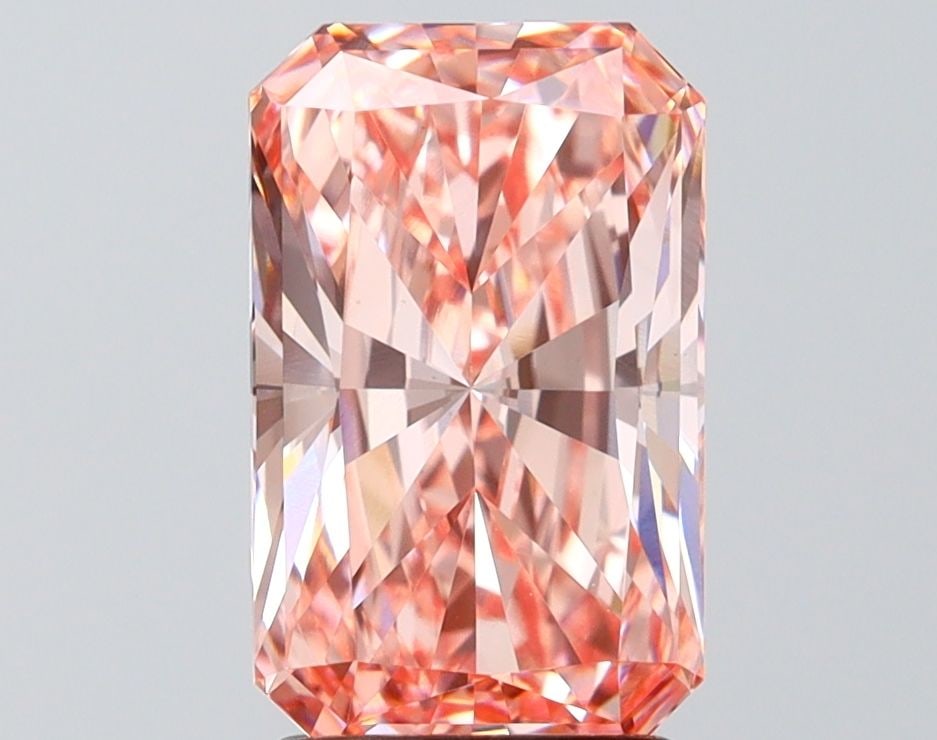 Loose Diamond - RADIANT 3.04ct Fancy Vivid Pink VVS2: Loose Diamond - RADIANT 3.04ct Fancy Vivid Pink VVS2 Source: This is a real non-mined Diamond that has been grown in a lab Shape: RADIANT Carats: 3.04 Color: Fancy Vivid Pink Certification: IGI Video: