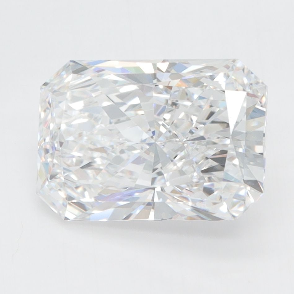 Loose Diamond - RADIANT 3.08ct D VVS2: Loose Diamond - RADIANT 3.08ct D VVS2 Source: This is a real non-mined Diamond that has been grown in a lab Shape: RADIANT Carats: 3.08 Color: D Clarity: VVS2 Certification: GIA Video: