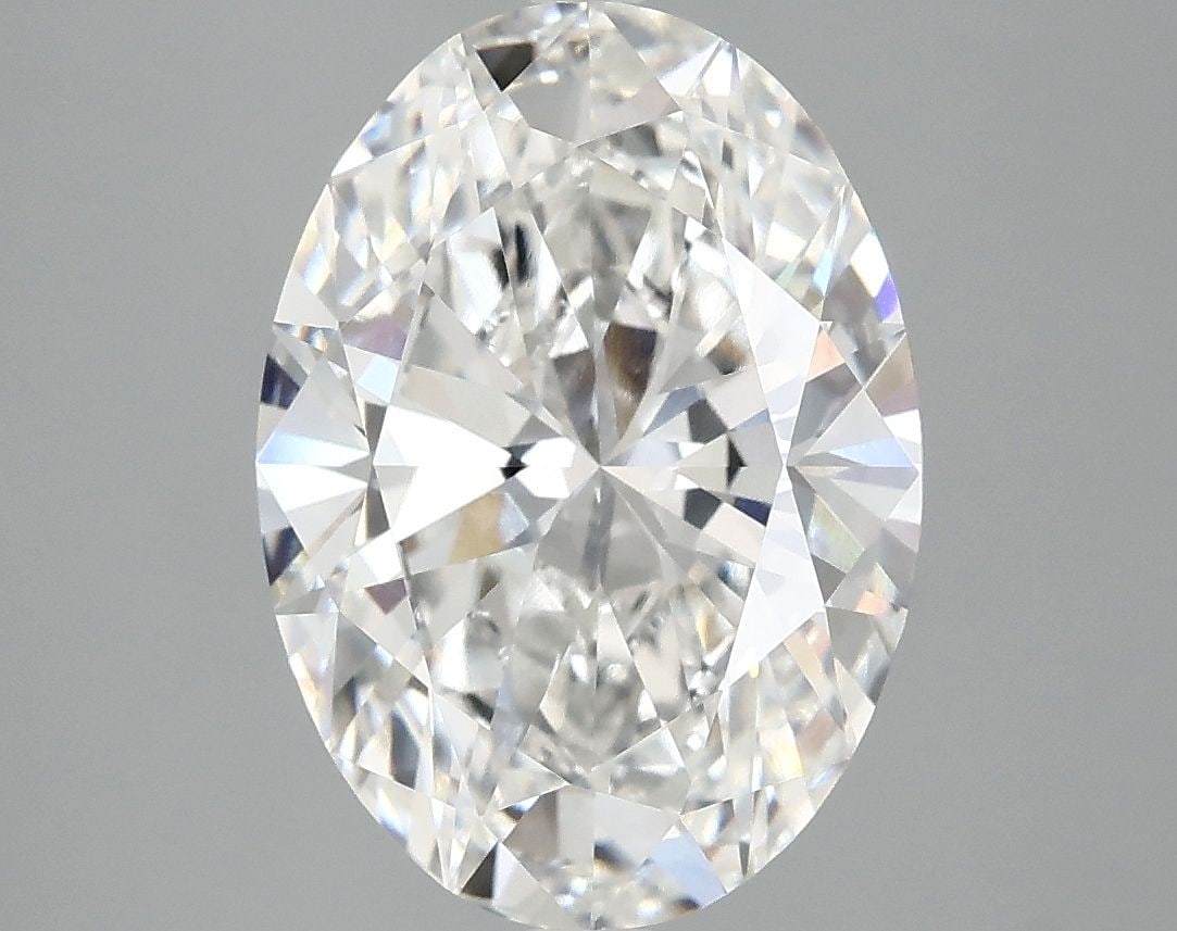 Loose Diamond - OVAL 4.07ct E VVS2: Loose Diamond - OVAL 4.07ct E VVS2 Source: This is a real non-mined Diamond that has been grown in a lab Shape: OVAL Carats: 4.07 Color: E Clarity: VVS2 Certification: IGI Video: