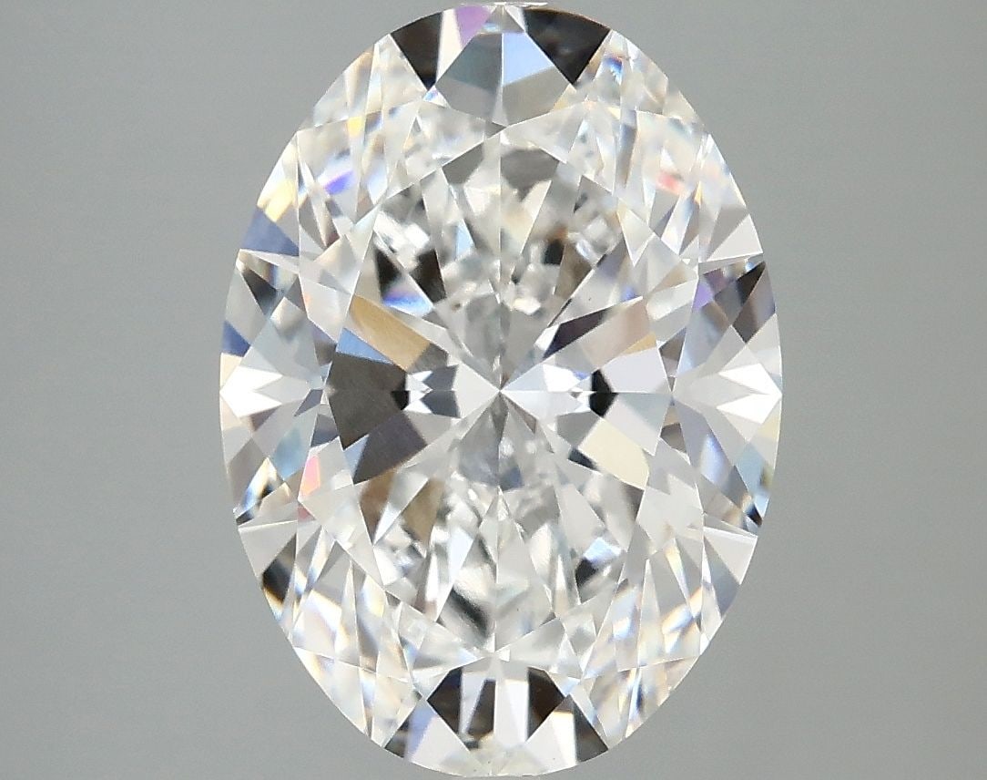Loose Diamond - OVAL 3.96ct E VS1: Loose Diamond - OVAL 3.96ct E VS1 Source: This is a real non-mined Diamond that has been grown in a lab Shape: OVAL Carats: 3.96 Color: E Clarity: VS1 Certification: IGI Video: