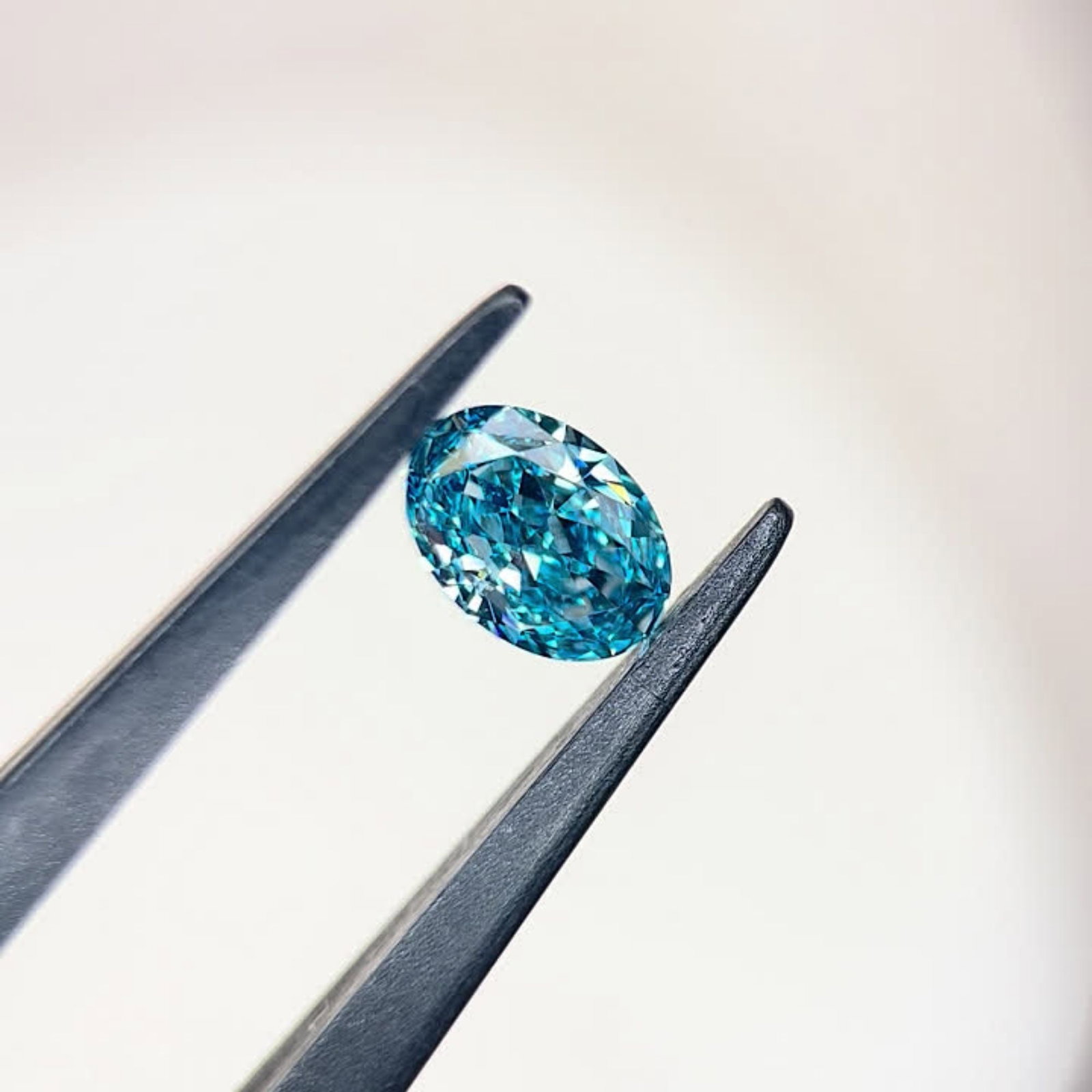 Loose Diamond - OVAL 1.06ct Fancy Vivid Blue VVS1 (1 of 1)