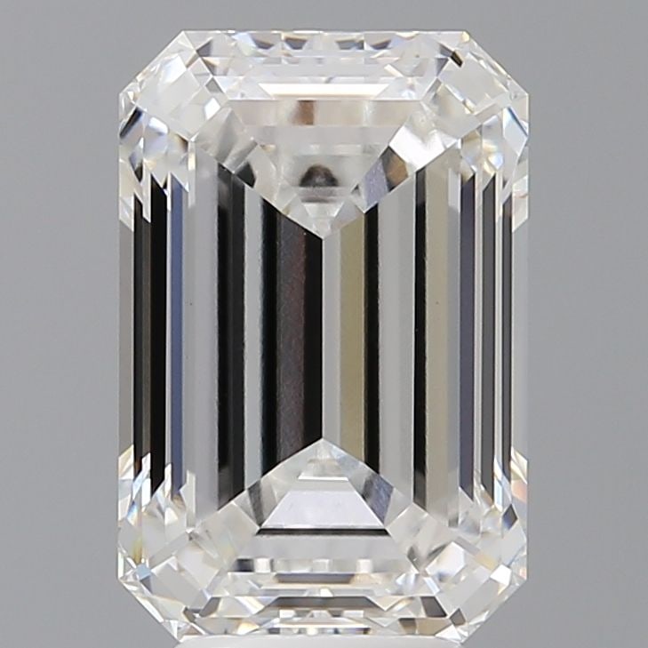 Loose Diamond - EMERALD 5.59ct E VVS2: Loose Diamond - EMERALD 5.59ct E VVS2 Source: This is a real non-mined Diamond that has been grown in a lab Shape: EMERALD Carats: 5.59 Color: E Clarity: VVS2 Certification: IGI Video: