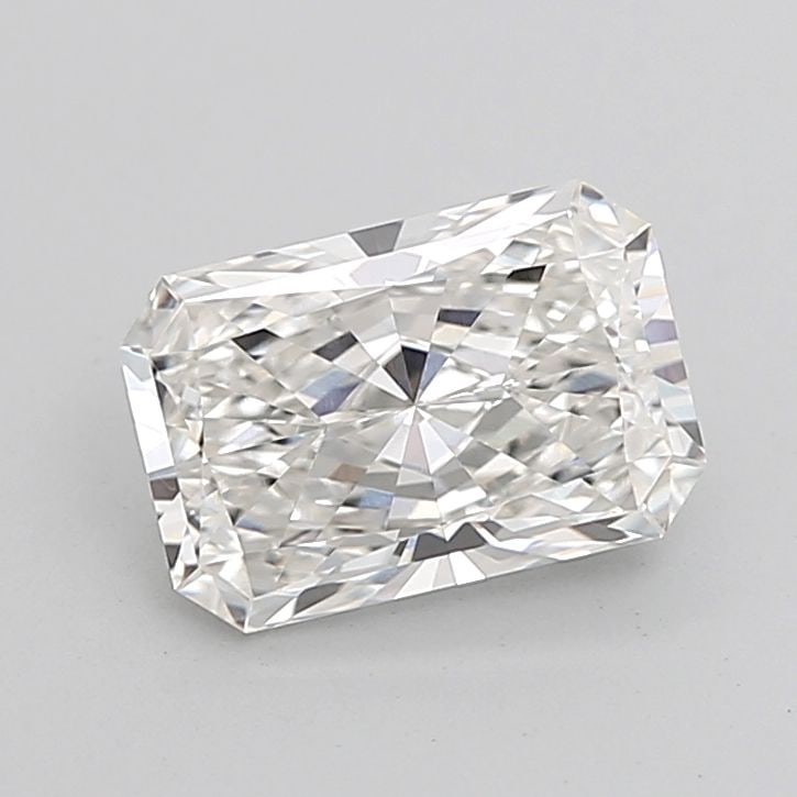 Loose Diamond - RADIANT 2.27ct E VVS2: Loose Diamond - RADIANT 2.27ct E VVS2 Source: This is a real non-mined Diamond that has been grown in a lab Shape: RADIANT Carats: 2.27 Color: E Clarity: VVS2 Certification: IGI Video: