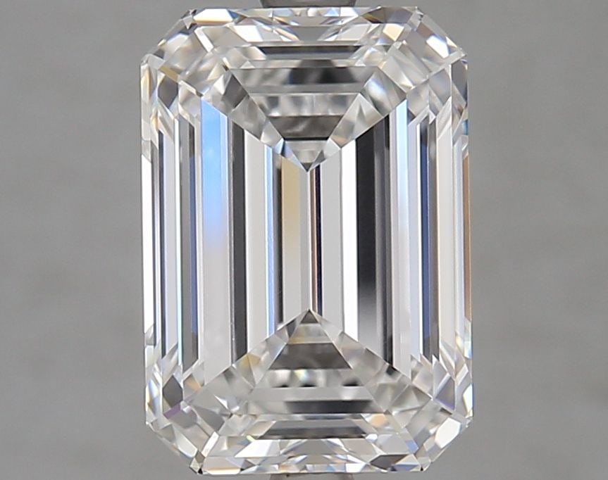 Loose Diamond - EMERALD 1.58ct D VVS2: Loose Diamond - EMERALD 1.58ct D VVS2 Source: This is a real non-mined Diamond that has been grown in a lab Shape: EMERALD Carats: 1.58 Color: D Clarity: VVS2 Certification: IGI Video: Video Link The