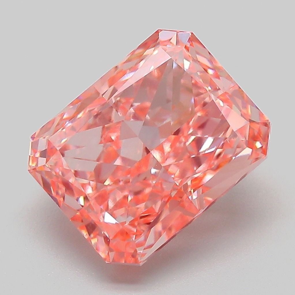 Loose Diamond - RADIANT 5.15ct Fancy Vivid Pink VS1: Loose Diamond - RADIANT 5.15ct Fancy Vivid Pink VS1 Source: This is a real non-mined Diamond that has been grown in a lab Shape: RADIANT Carats: 5.15 Color: Fancy Vivid Pink Certification: IGI Video: