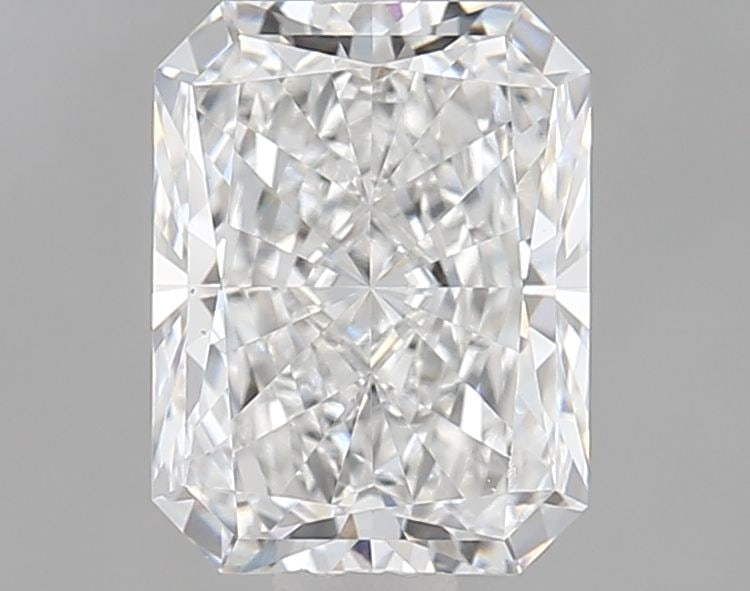 Loose Diamond - RADIANT 2.16ct F VVS2: Loose Diamond - RADIANT 2.16ct F VVS2 Source: This is a real non-mined Diamond that has been grown in a lab Shape: RADIANT Carats: 2.16 Color: F Clarity: VVS2 Certification: IGI Video: Video Link The