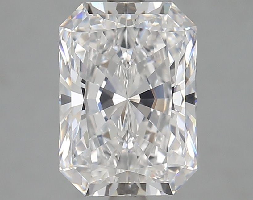 Loose Diamond - RADIANT 3.06ct D VVS2: Loose Diamond - RADIANT 3.06ct D VVS2 Source: This is a real non-mined Diamond that has been grown in a lab Shape: RADIANT Carats: 3.06 Color: D Clarity: VVS2 Certification: GIA Video: