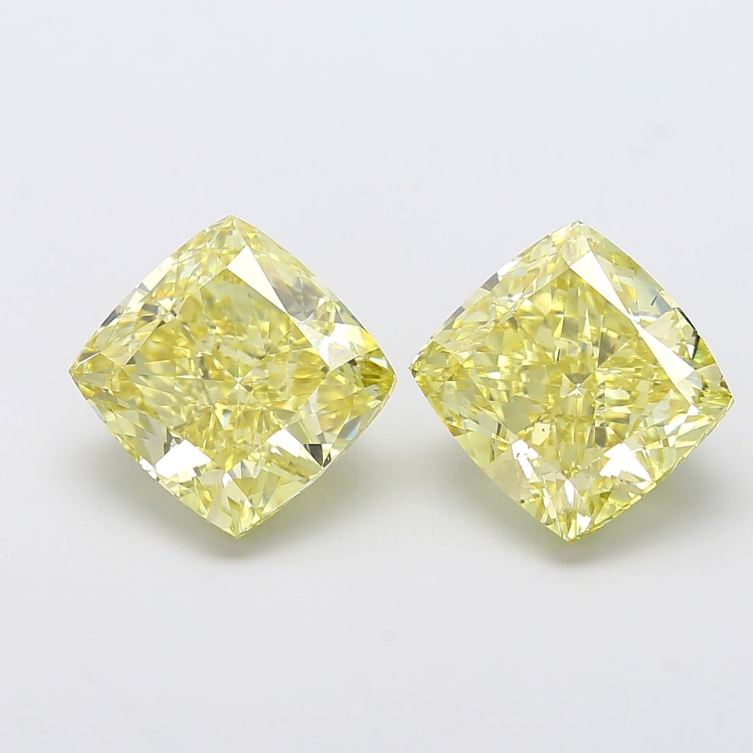 Loose Diamond - CUSHION MODIFIED 7.07ct Fancy Yellow VS2: Loose Diamond - CUSHION MODIFIED 7.07ct Fancy Yellow VS2 Source: This is a real non-mined Diamond that has been grown in a lab Shape: CUSHION MODIFIED Carats: 7.07 Color: Fancy Yellow Certification: I