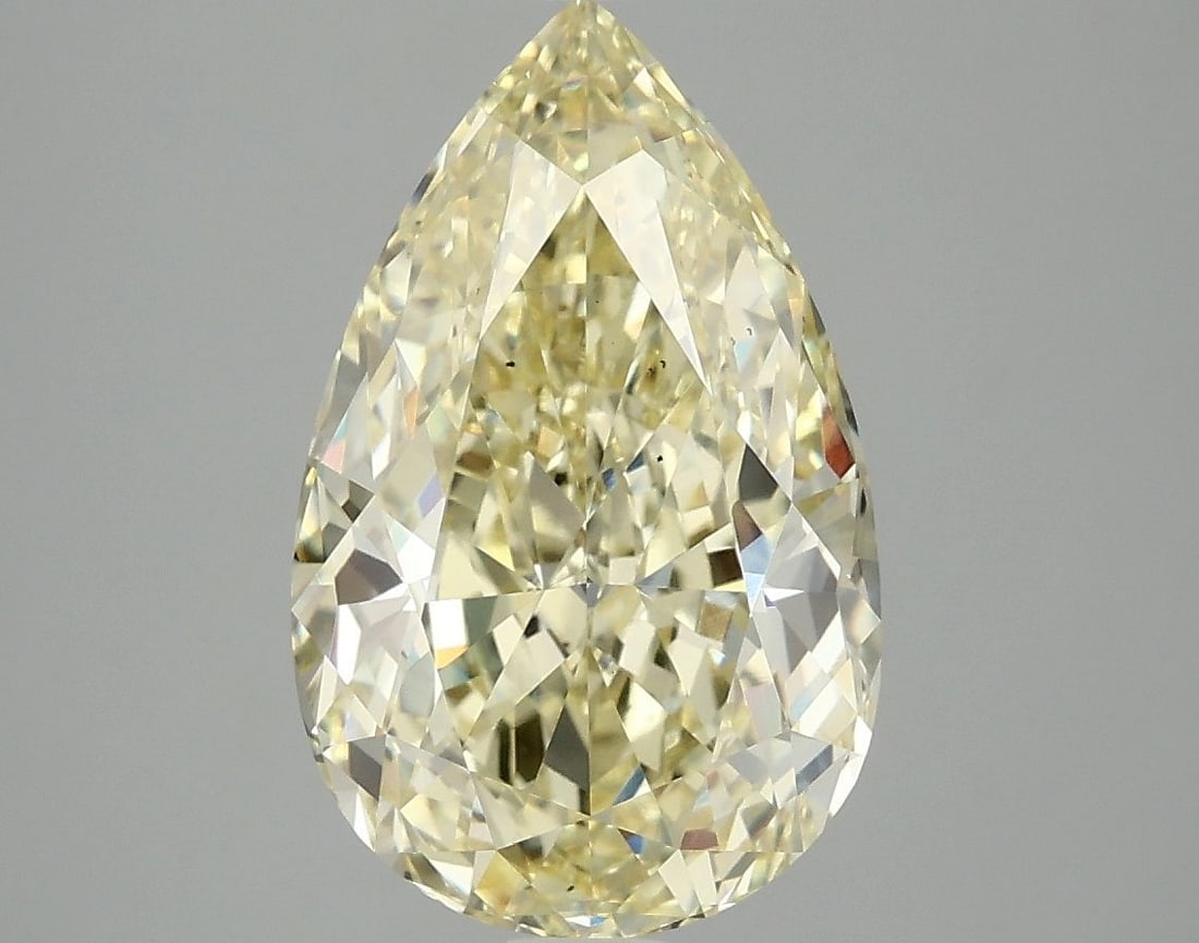 Loose Diamond - PEAR 4.09ct Fancy Yellow VS2: Loose Diamond - PEAR 4.09ct Fancy Yellow VS2 Source: This is a real non-mined Diamond that has been grown in a lab Shape: PEAR Carats: 4.09 Color: Fancy Yellow Certification: IGI Video: