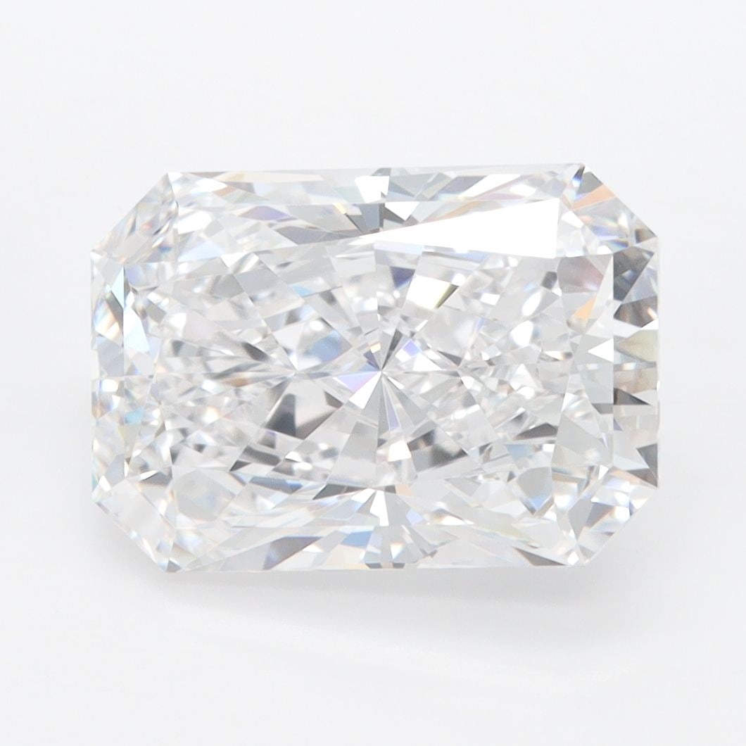 Loose Diamond - RADIANT 3.98ct D VVS1: Loose Diamond - RADIANT 3.98ct D VVS1 Source: This is a real non-mined Diamond that has been grown in a lab Shape: RADIANT Carats: 3.98 Color: D Clarity: VVS1 Certification: GIA Video: