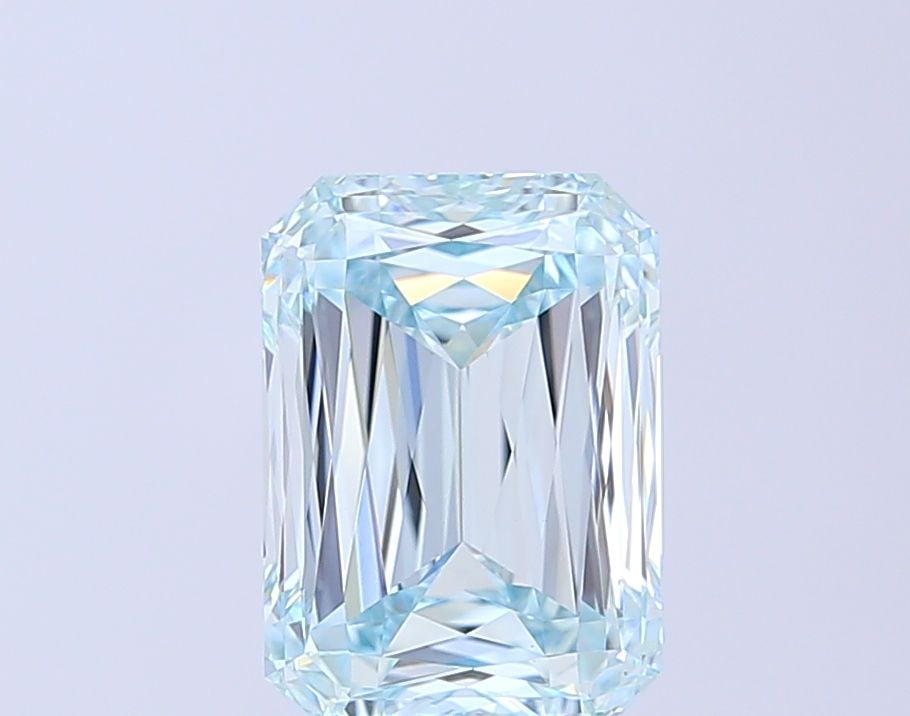 Loose Diamond - RADIANT 3.52ct Fancy Blueish Green VVS2: Loose Diamond - RADIANT 3.52ct Fancy Blueish Green VVS2 Source: This is a real non-mined Diamond that has been grown in a lab Shape: RADIANT Carats: 3.52 Color: Fancy Blueish Green Certification: IGI 