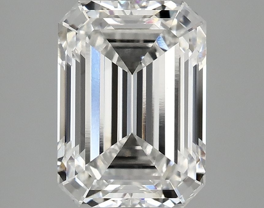 Loose Diamond - EMERALD 3.19ct F VS1: Loose Diamond - EMERALD 3.19ct F VS1 Source: This is a real non-mined Diamond that has been grown in a lab Shape: EMERALD Carats: 3.19 Color: F Clarity: VS1 Certification: IGI Video: Video Link The
