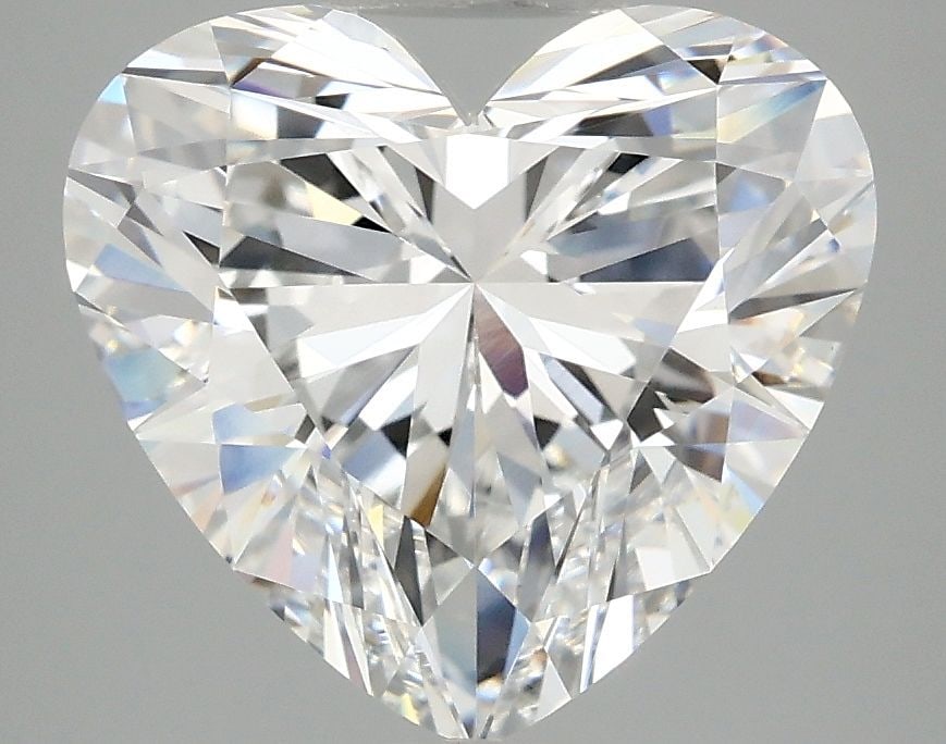 Loose Diamond - HEART 4.1ct E VVS2: Loose Diamond - HEART 4.1ct E VVS2 Source: This is a real non-mined Diamond that has been grown in a lab Shape: HEART Carats: 4.1 Color: E Clarity: VVS2 Certification: IGI Video: Video Link The