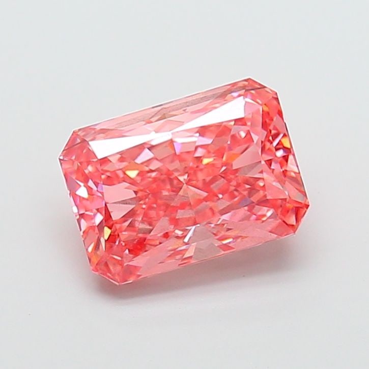 Loose Diamond - RADIANT 3.04ct Fancy Vivid Pink VS2: Loose Diamond - RADIANT 3.04ct Fancy Vivid Pink VS2 Source: This is a real non-mined Diamond that has been grown in a lab Shape: RADIANT Carats: 3.04 Color: Fancy Vivid Pink Certification: IGI Video: