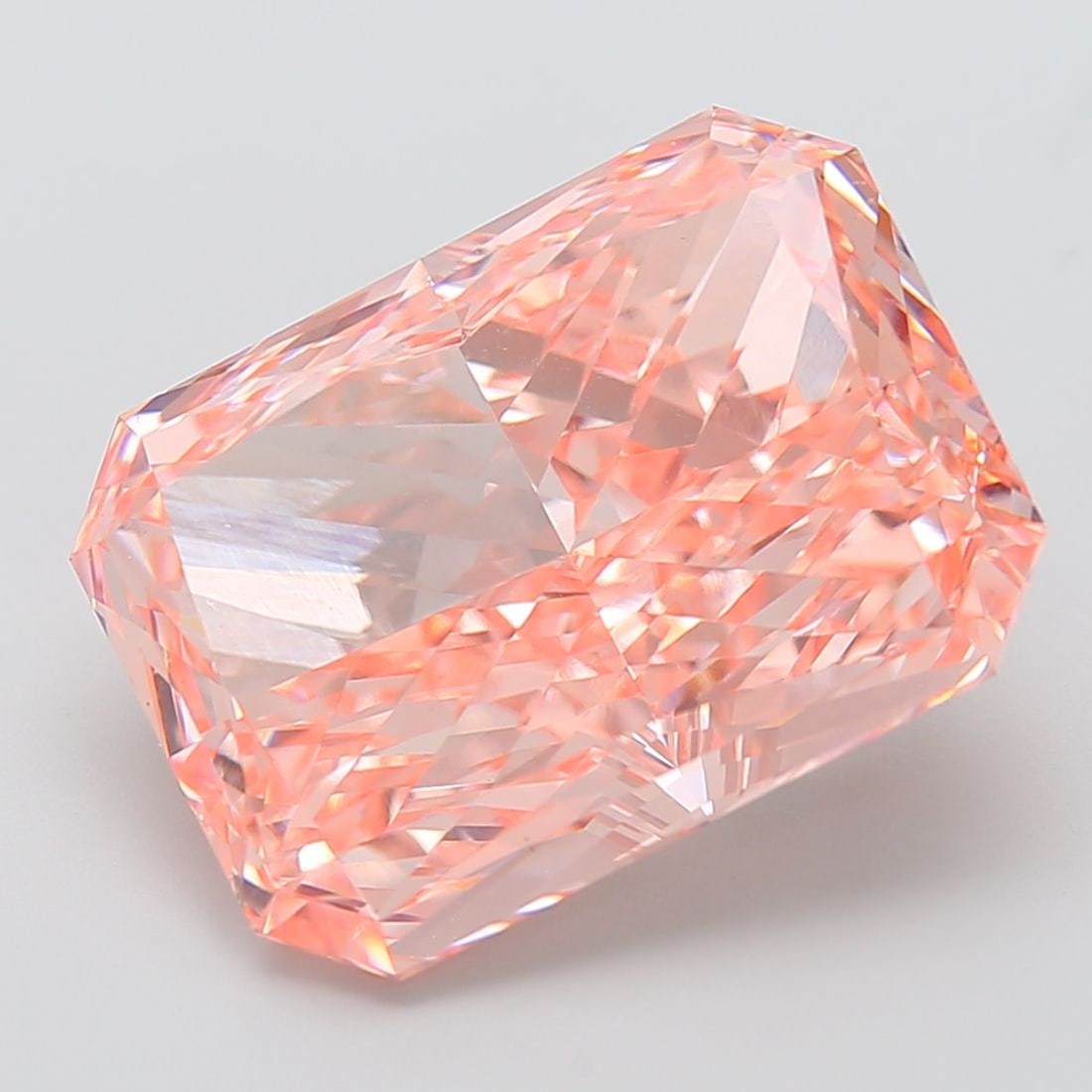 Loose Diamond - RADIANT 20.01ct Fancy Vivid Pink VVS2: Loose Diamond - RADIANT 20.01ct Fancy Vivid Pink VVS2 Source: This is a real non-mined Diamond that has been grown in a lab Shape: RADIANT Carats: 20.01 Color: Fancy Vivid Pink Certification: IGI Vide