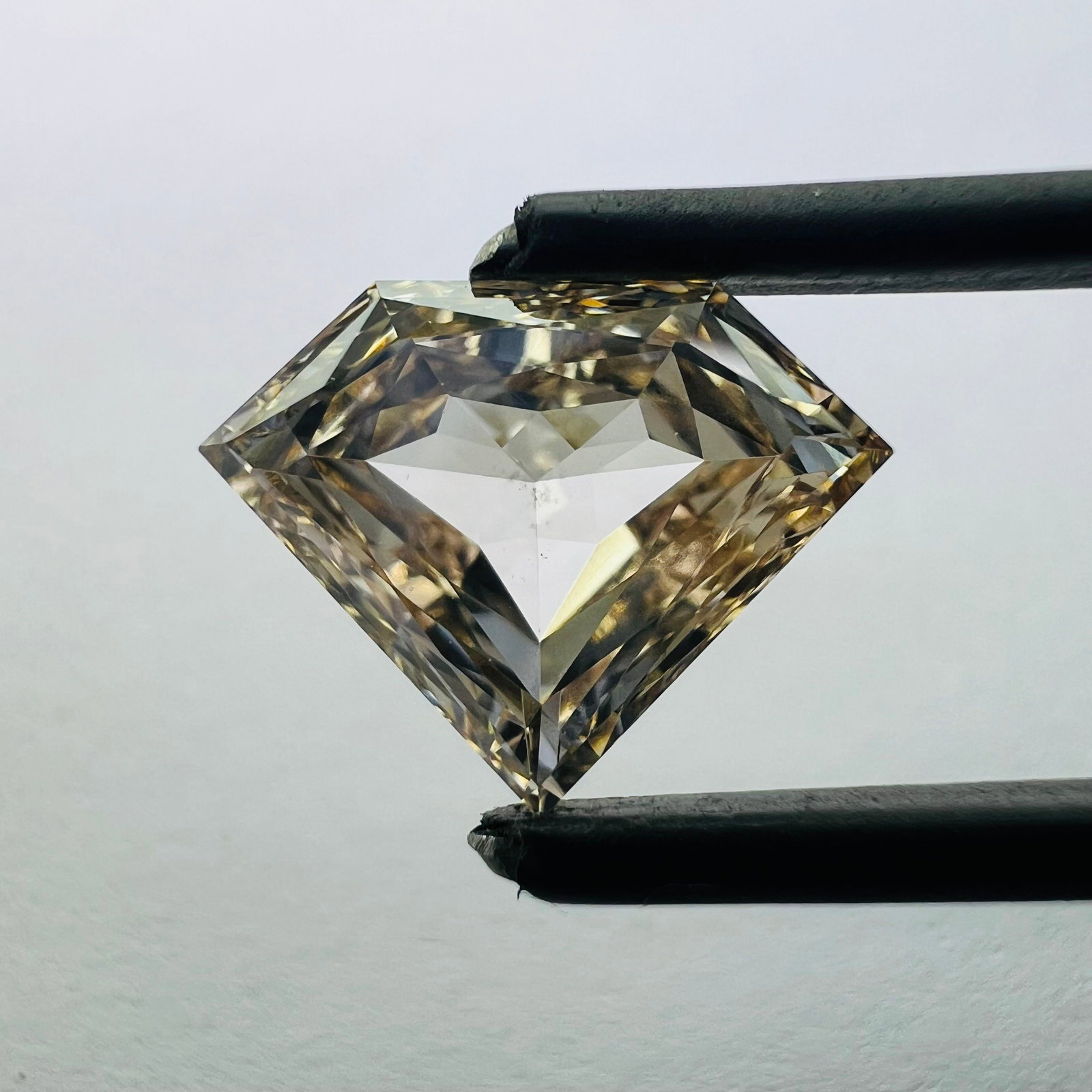 Loose Diamond - OTHER 3.02ct Brown VS2 (1 of 1)