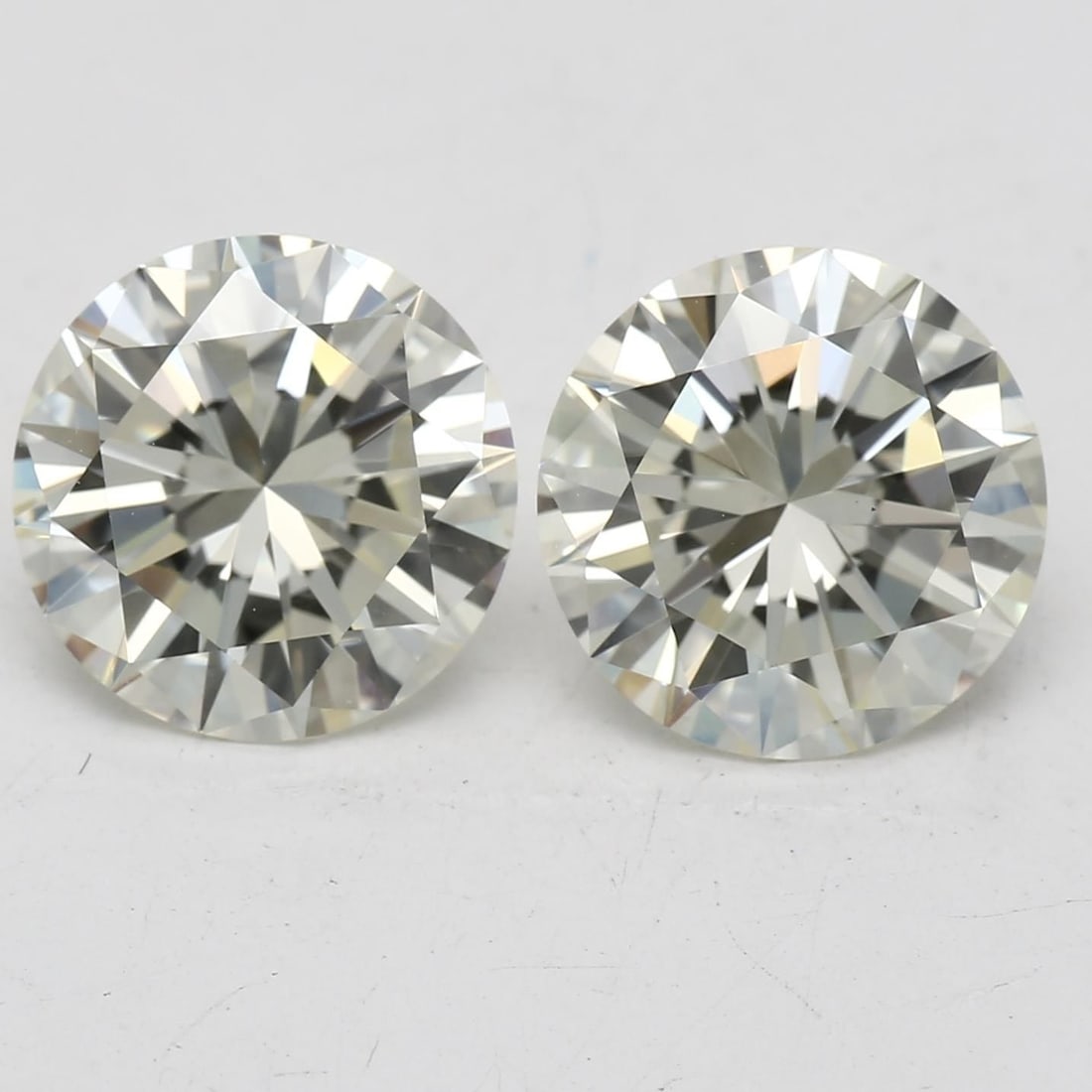 Loose Diamond - ROUND 1.6ct M VVS2 (1 of 1)
