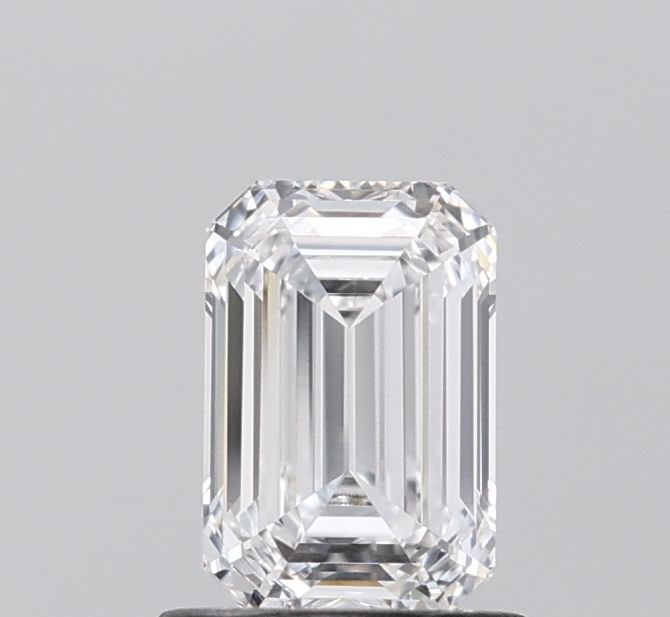 Loose Diamond - EMERALD 1.04ct D VS1: Loose Diamond - EMERALD 1.04ct D VS1 Source: This is a real non-mined Diamond that has been grown in a lab Shape: EMERALD Carats: 1.04 Color: D Clarity: VS1 Certification: IGI Video: