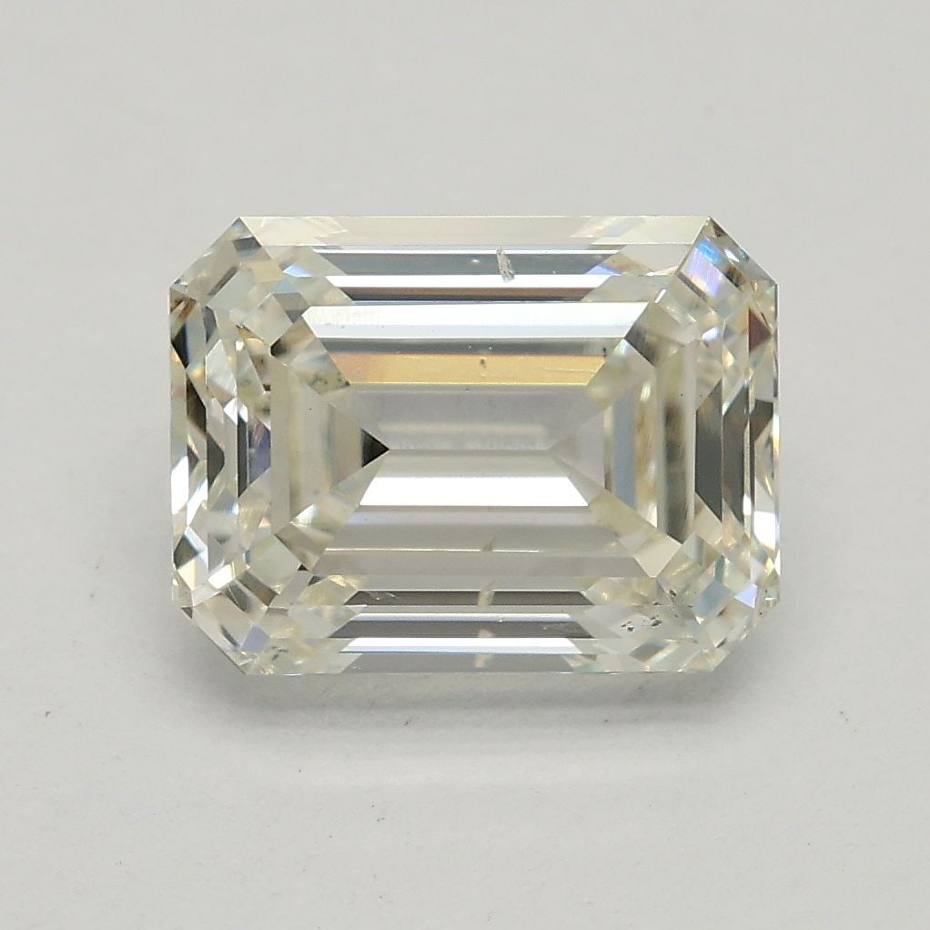 Loose Diamond - EMERALD 2.04ct I SI1: Loose Diamond - EMERALD 2.04ct I SI1 Source: This is a real non-mined Diamond that has been grown in a lab Shape: EMERALD Carats: 2.04 Color: I Clarity: SI1 Certification: IGI Video: Video Link The