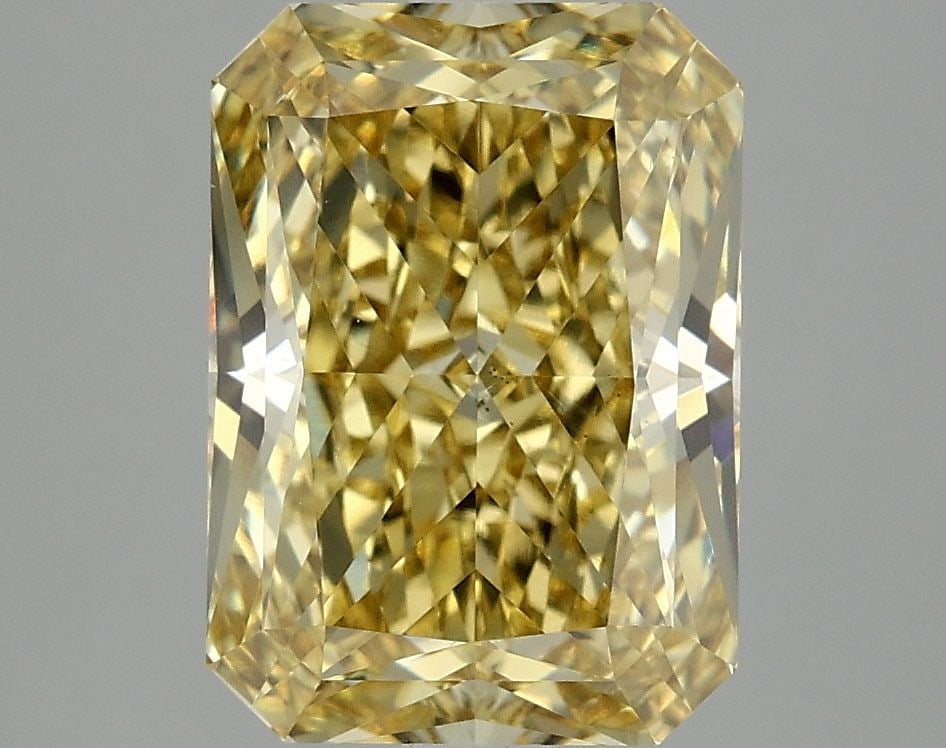 Loose Diamond - RADIANT 4.09ct Fancy Vivid Yellow VS1: Loose Diamond - RADIANT 4.09ct Fancy Vivid Yellow VS1 Source: This is a real non-mined Diamond that has been grown in a lab Shape: RADIANT Carats: 4.09 Color: Fancy Vivid Yellow Certification: IGI Vid
