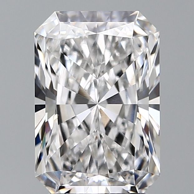 Loose Diamond - RADIANT 3.03ct D VVS2: Loose Diamond - RADIANT 3.03ct D VVS2 Source: This is a real non-mined Diamond that has been grown in a lab Shape: RADIANT Carats: 3.03 Color: D Clarity: VVS2 Certification: IGI Video: