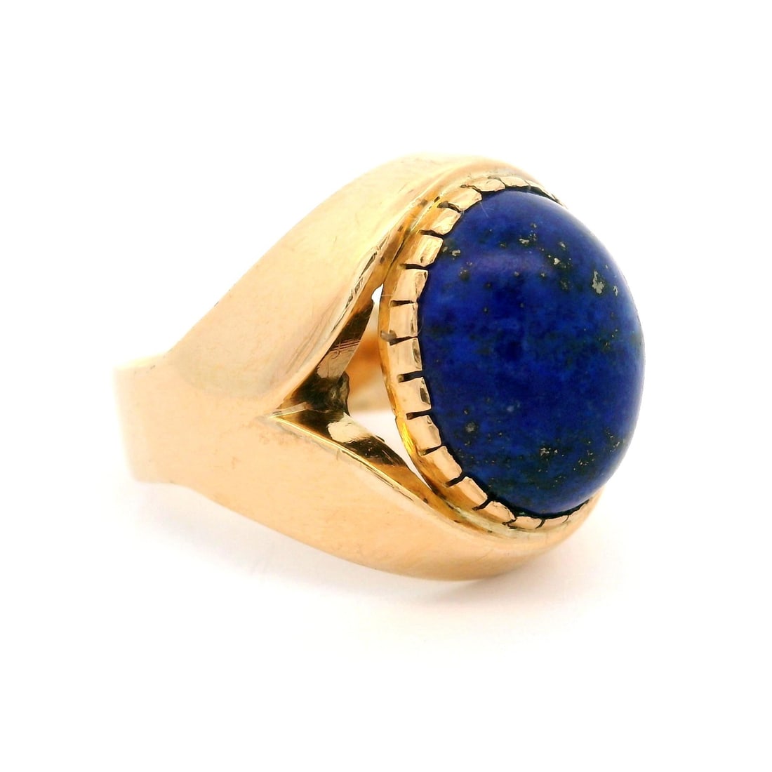 Vintage 9k Yellow Gold Lapis Lazuli Dome Solitaire Ring Size 8: Vintage 9k Yellow Gold Lapis Lazuli Dome Solitaire Ring Size 8 This vintage 9k yellow gold ring features a stunning polished wide dome design, showcasing a natural genuine lapis lazuli stone. The oval