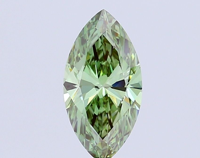 Loose Diamond - MARQUISE 4.51ct Fancy Vivid Green VVS2: Loose Diamond - MARQUISE 4.51ct Fancy Vivid Green VVS2 Source: This is a real non-mined Diamond that has been grown in a lab Shape: MARQUISE Carats: 4.51 Color: Fancy Vivid Green Certification: IGI Vi