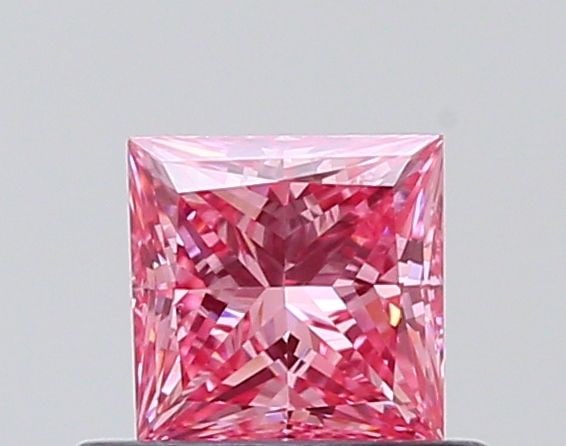 Loose Diamond - PRINCESS 0.5ct Fancy Vivid Reddish Pink VS1: Loose Diamond - PRINCESS 0.5ct Fancy Vivid Reddish Pink VS1 Source: This is a real non-mined Diamond that has been grown in a lab Shape: PRINCESS Carats: 0.5 Color: Fancy Vivid Reddish Pink Certificat