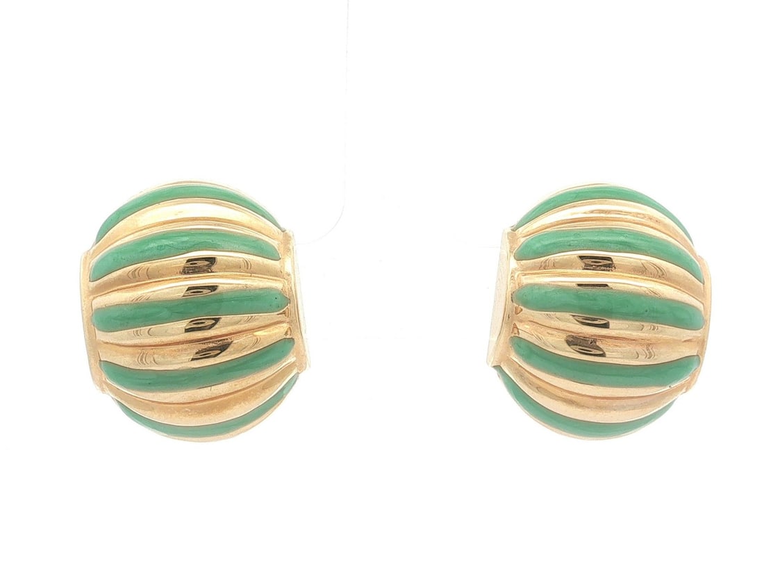 Vintage 14k Yellow Gold Enamel Drop Earrings Puffed Shrimp Design: Vintage 14k Yellow Gold Enamel Drop Earrings Puffed Shrimp Design Vintage puffed shrimp banded drop earrings crafted in 14k solid yellow gold with green enamel work. Designed for pierced ears, this pa