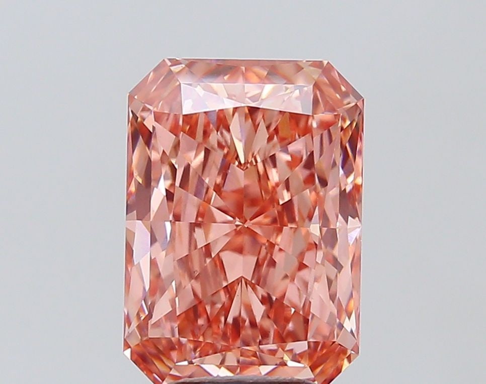 Loose Diamond - RADIANT 5.03ct Fancy Vivid Pink VS1: Loose Diamond - RADIANT 5.03ct Fancy Vivid Pink VS1 Source: This is a real non-mined Diamond that has been grown in a lab Shape: RADIANT Carats: 5.03 Color: Fancy Vivid Pink Certification: IGI Video: