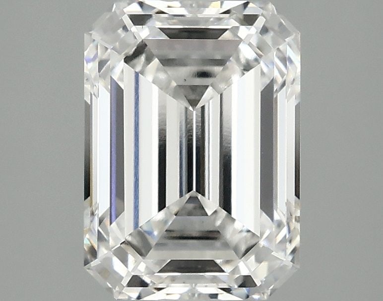 Loose Diamond - EMERALD 2.59ct E VS1: Loose Diamond - EMERALD 2.59ct E VS1 Source: This is a real non-mined Diamond that has been grown in a lab Shape: EMERALD Carats: 2.59 Color: E Clarity: VS1 Certification: IGI The Diamond Depot Guaran