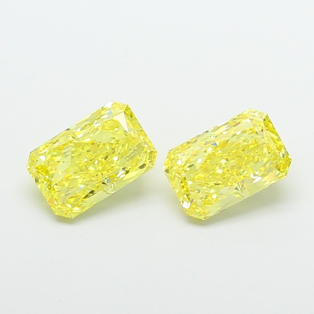Loose Diamond - RADIANT 3.03ct Fancy Intense Yellow VS2: Loose Diamond - RADIANT 3.03ct Fancy Intense Yellow VS2 Source: This is a real non-mined Diamond that has been grown in a lab Shape: RADIANT Carats: 3.03 Color: Fancy Intense Yellow Certification: IGI