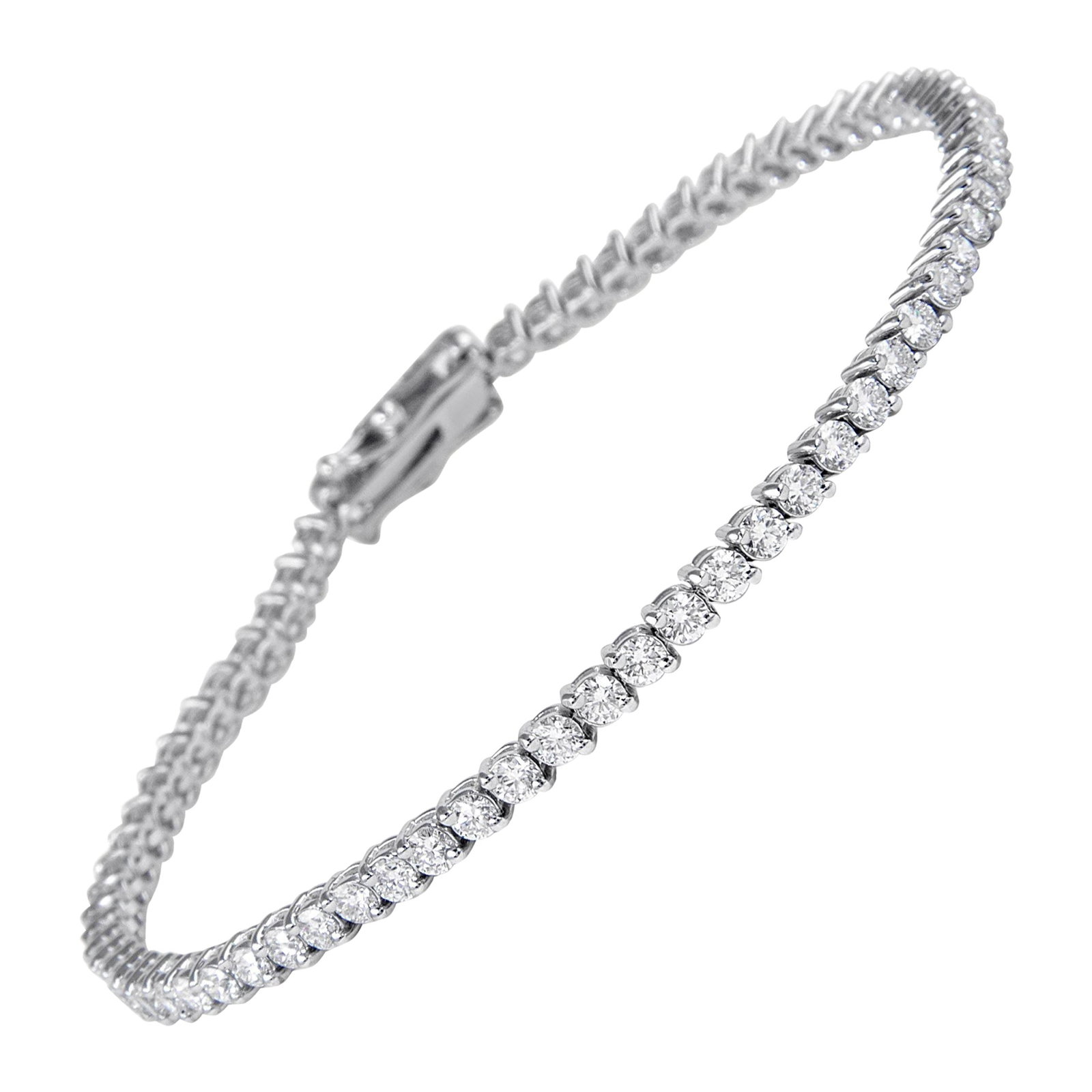 Diamond Tennis Bracelet 3.61ct 18k White Gold 7 in: Diamond Tennis Bracelet 3.61ct 18k White Gold 7 in Exquisite and timeless tennis bracelet set with 68 round brilliant diamonds totaling 3.61 ct in 18k white gold. This contemporary bracelet features a