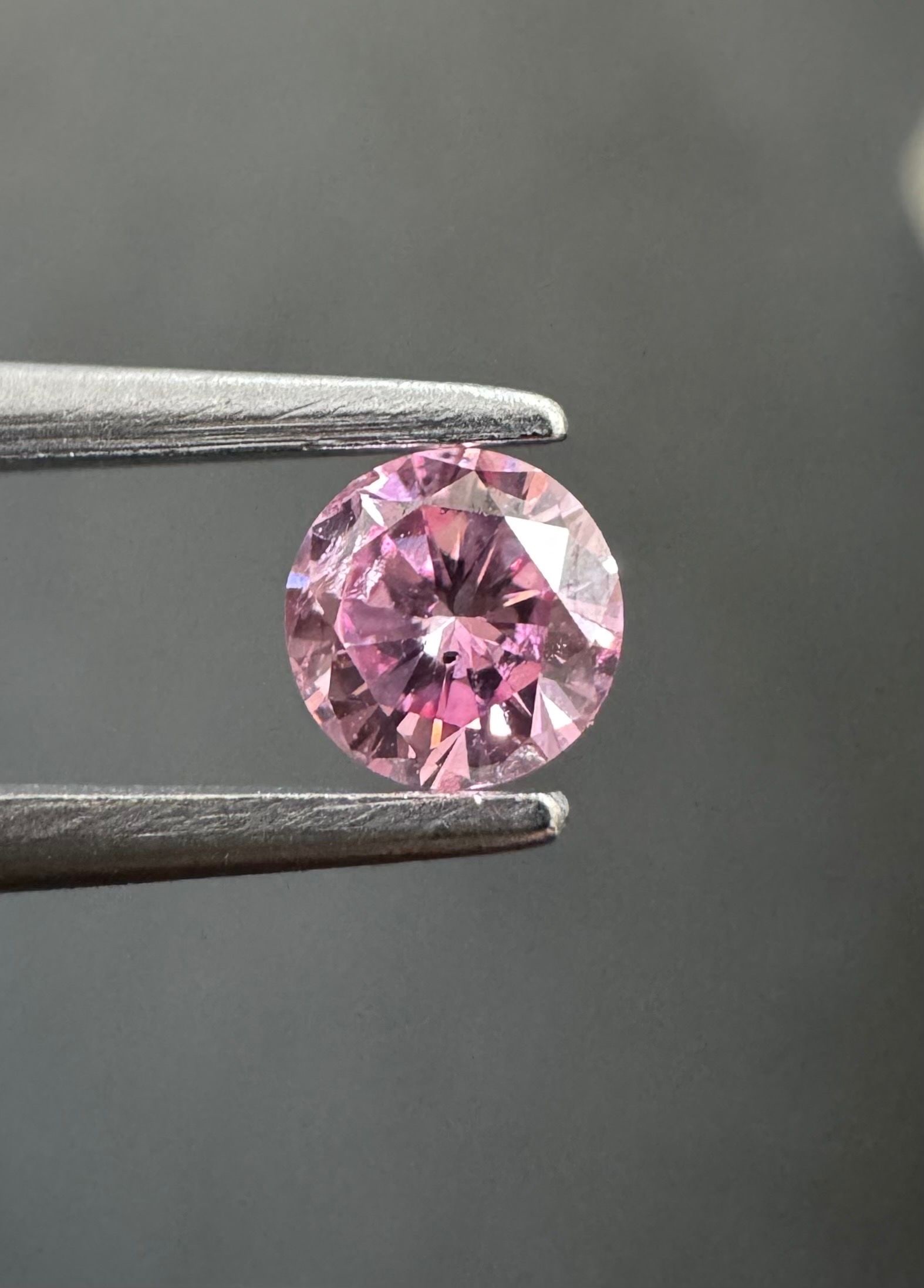 Loose Diamond - ROUND 0.23ct Fancy Vivid Purplish Pink I2 (1 of 1)