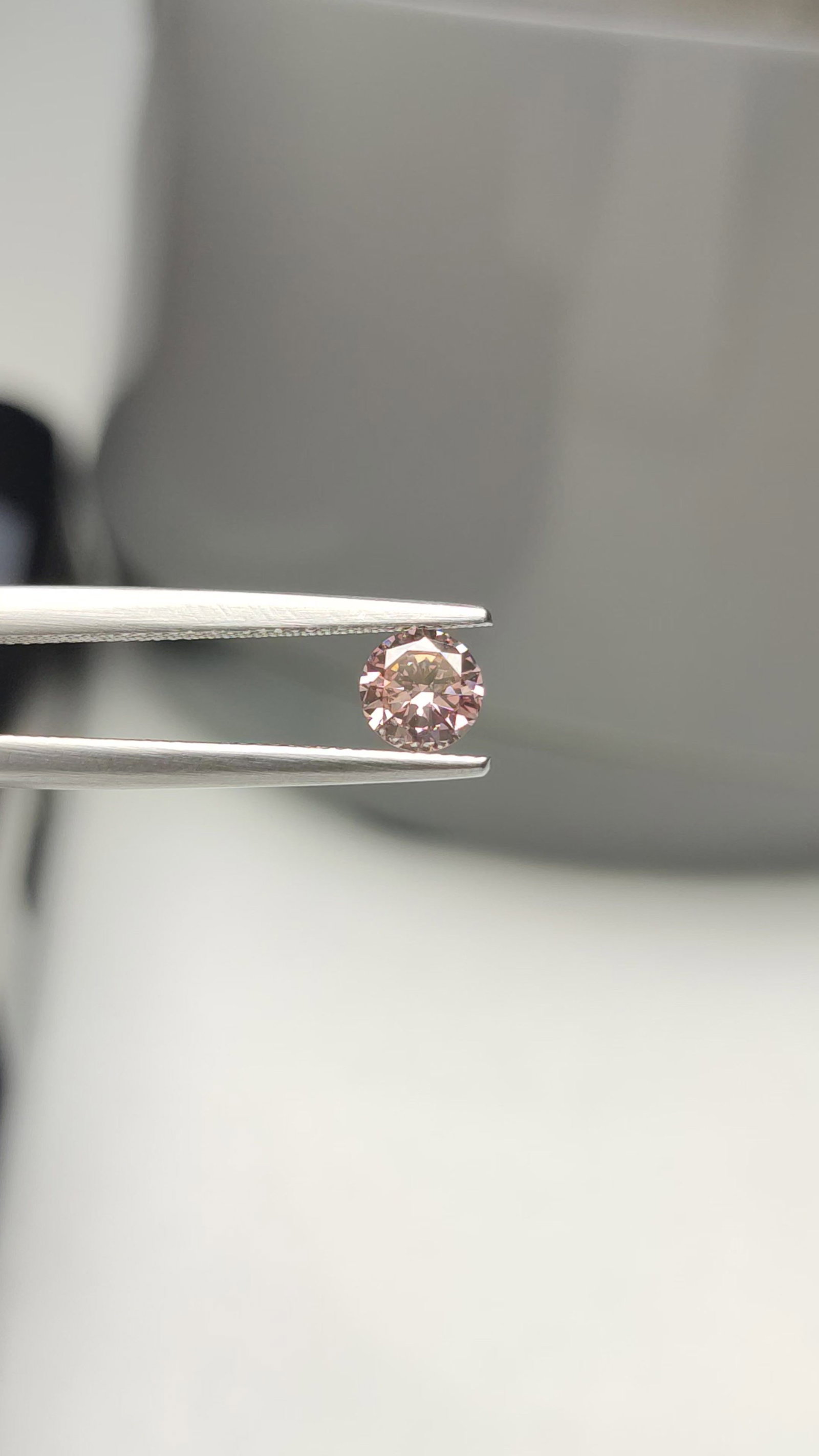 Loose Diamond - ROUND 0.3ct Fancy Intense Pink SI2 (1 of 1)