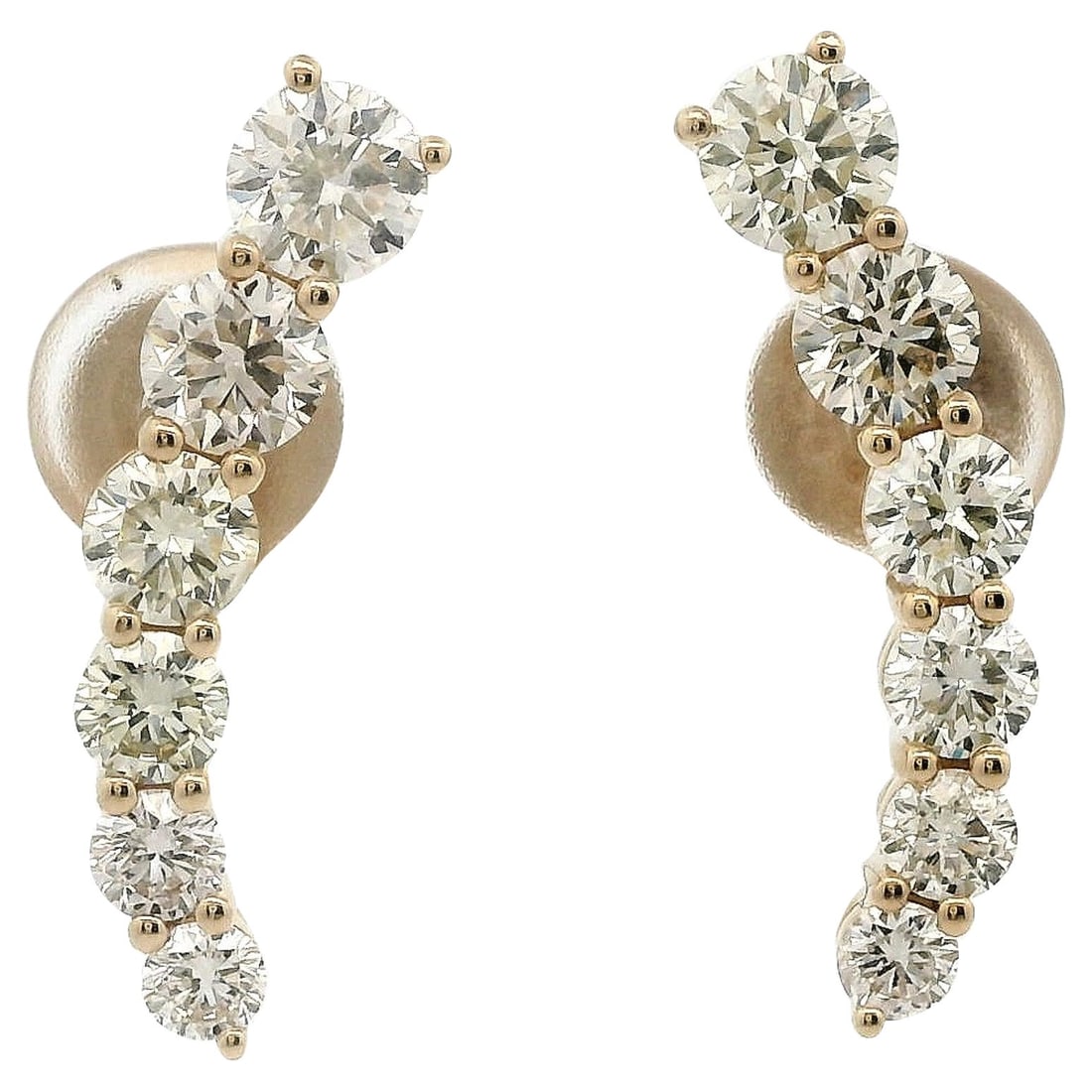 Curve Stud Earrings 2.77ct Diamond 18k Yellow Gold: Curve Stud Earrings 2.77ct Diamond 18k Yellow Gold Pair of curve diamond stud earrings set with 12 round white diamonds totaling 2.77 ct in 18k yellow gold. The diamonds are approximately I/J color an