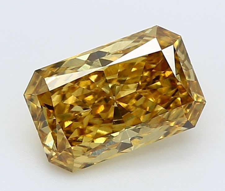 Loose Diamond - RADIANT 1.62ct Fancy Vivid Yellow VS2: Loose Diamond - RADIANT 1.62ct Fancy Vivid Yellow VS2 Source: This is a real non-mined Diamond that has been grown in a lab Shape: RADIANT Carats: 1.62 Color: Fancy Vivid Yellow Certification: IGI Vid