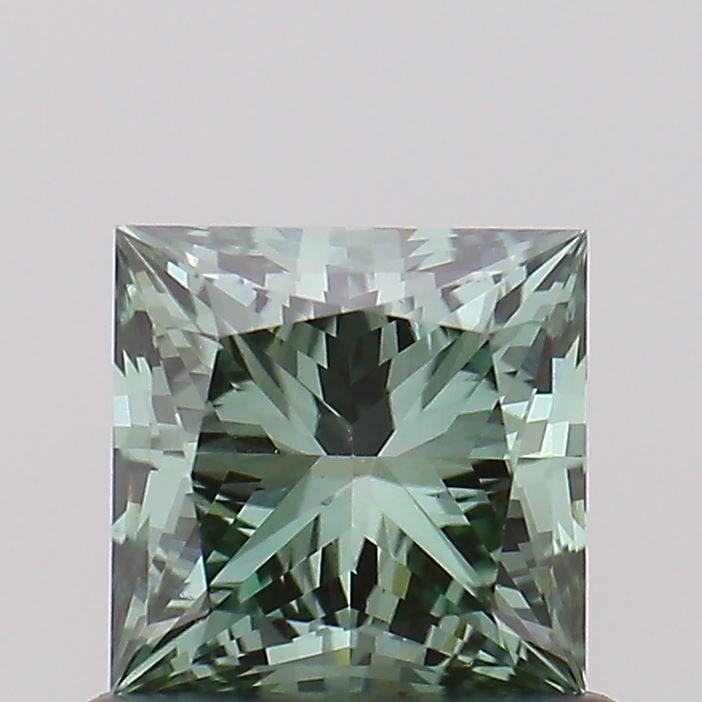 Loose Diamond - PRINCESS 0.74ct Fancy Vivid Green VS1: Loose Diamond - PRINCESS 0.74ct Fancy Vivid Green VS1 Source: This is a real non-mined Diamond that has been grown in a lab Shape: PRINCESS Carats: 0.74 Color: Fancy Vivid Green Certification: NONE Vi