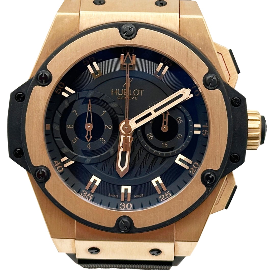 Hublot King Power Foudroyante Mens Watch Black Dial Ref 715.PX.1128.RX 18K: Hublot King Power Foudroyante Mens Watch Black Dial Ref 715.PX.1128.RX 18K Hublot King Power Foudroyante wristwatch featuring a black dial, a rose gold and rubber bezel, and a rubber strap with a rose