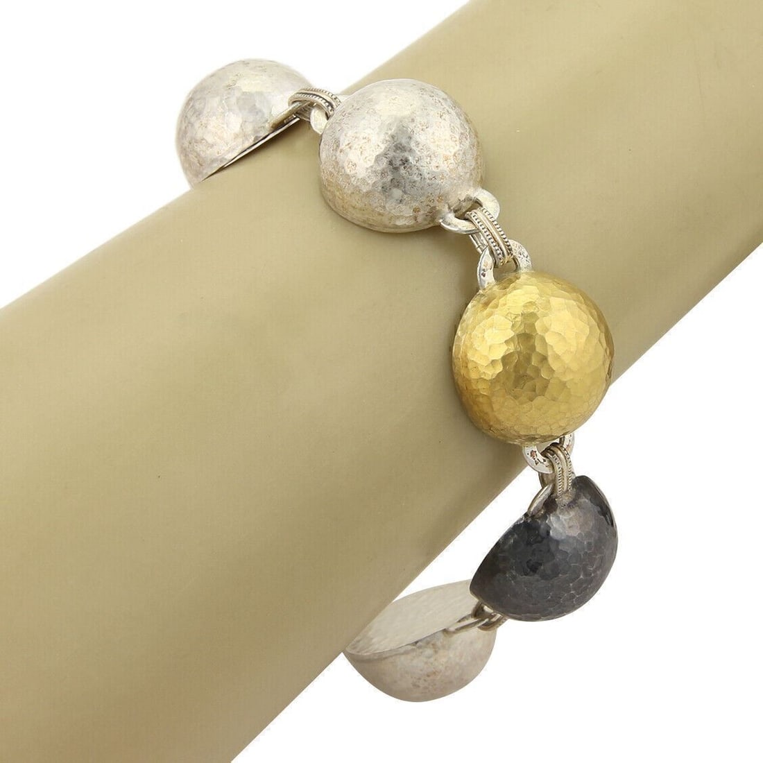 Gurhan Dome Half Dome Bracelet Sterling Silver 24k Gold Overlay 8": Gurhan Dome Half Dome Bracelet Sterling Silver 24k Gold Overlay 8" Signed Gurhan Dome half dome bracelet in sterling silver with 24k gold overlay. This sculptural design features a black and white ste