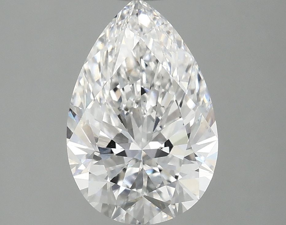 Loose Diamond - PEAR 2.01ct D VS1: Loose Diamond - PEAR 2.01ct D VS1 Source: This is a real non-mined Diamond that has been grown in a lab Shape: PEAR Carats: 2.01 Color: D Clarity: VS1 Certification: IGI Video: