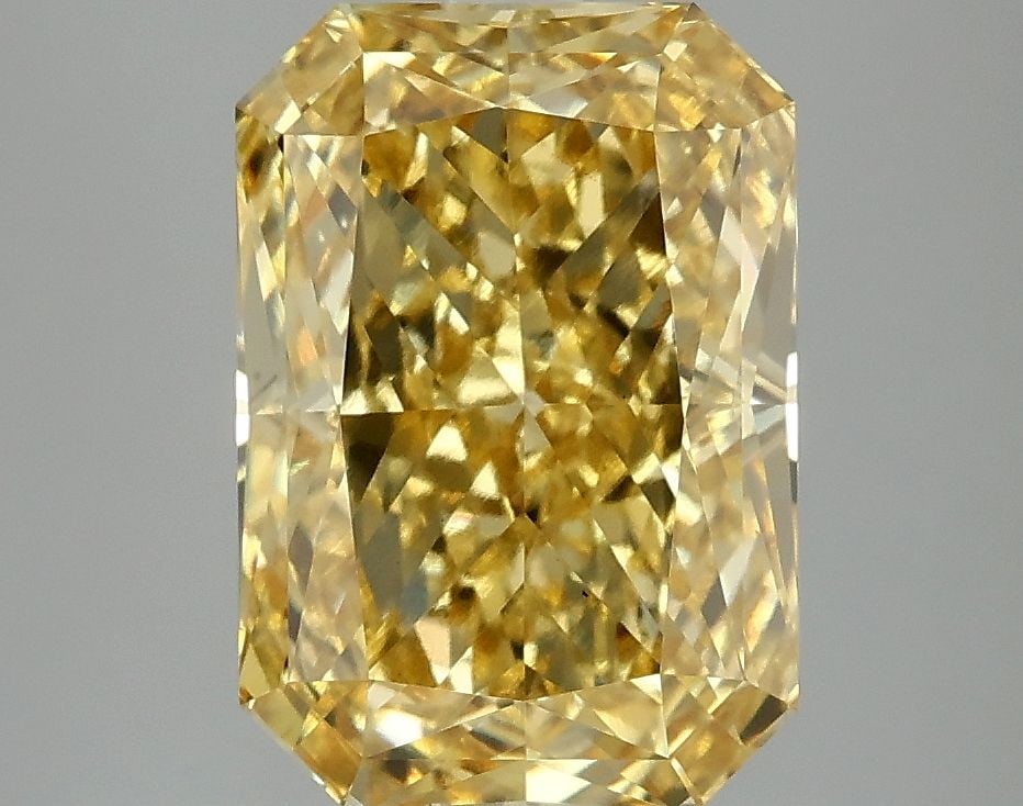 Loose Diamond - RADIANT 4.06ct Fancy Vivid Yellow VS1: Loose Diamond - RADIANT 4.06ct Fancy Vivid Yellow VS1 Source: This is a real non-mined Diamond that has been grown in a lab Shape: RADIANT Carats: 4.06 Color: Fancy Vivid Yellow Certification: IGI Vid