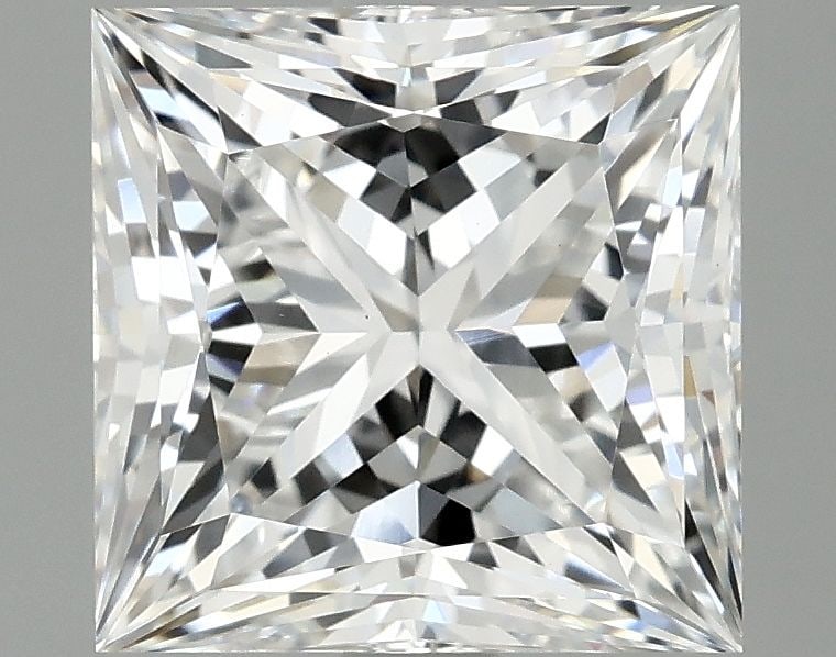 Loose Diamond - PRINCESS 2.52ct E VS1: Loose Diamond - PRINCESS 2.52ct E VS1 Source: This is a real non-mined Diamond that has been grown in a lab Shape: PRINCESS Carats: 2.52 Color: E Clarity: VS1 Certification: IGI Video: