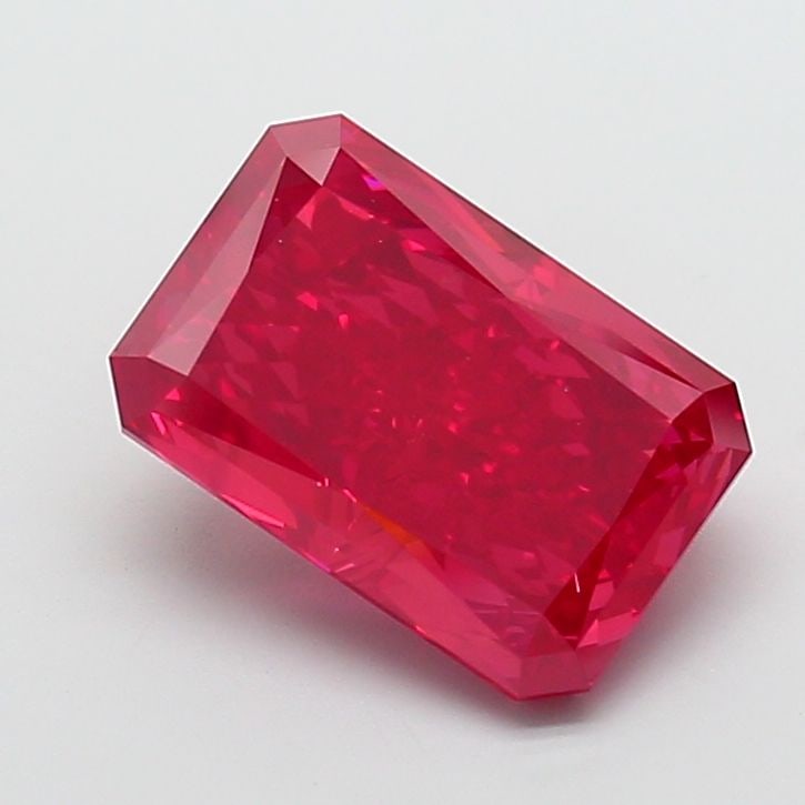 Loose Diamond - RADIANT 8.25ct Fancy Vivid Red VS1: Loose Diamond - RADIANT 8.25ct Fancy Vivid Red VS1 Source: This is a real non-mined Diamond that has been grown in a lab Shape: RADIANT Carats: 8.25 Color: Fancy Vivid Red Certification: IGI Video: