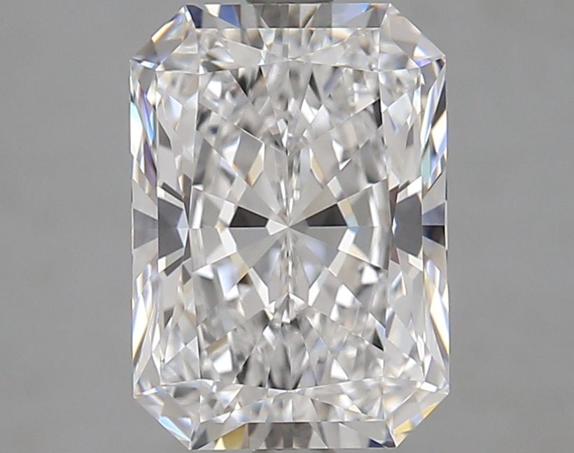 Loose Diamond - RADIANT 3.17ct D VVS1: Loose Diamond - RADIANT 3.17ct D VVS1 Source: This is a real non-mined Diamond that has been grown in a lab Shape: RADIANT Carats: 3.17 Color: D Clarity: VVS1 Certification: GCAL Video: Video Link